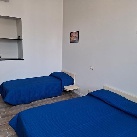 Il Porto Ξενοδοχείο Γένοβα Εξωτερικό φωτογραφία