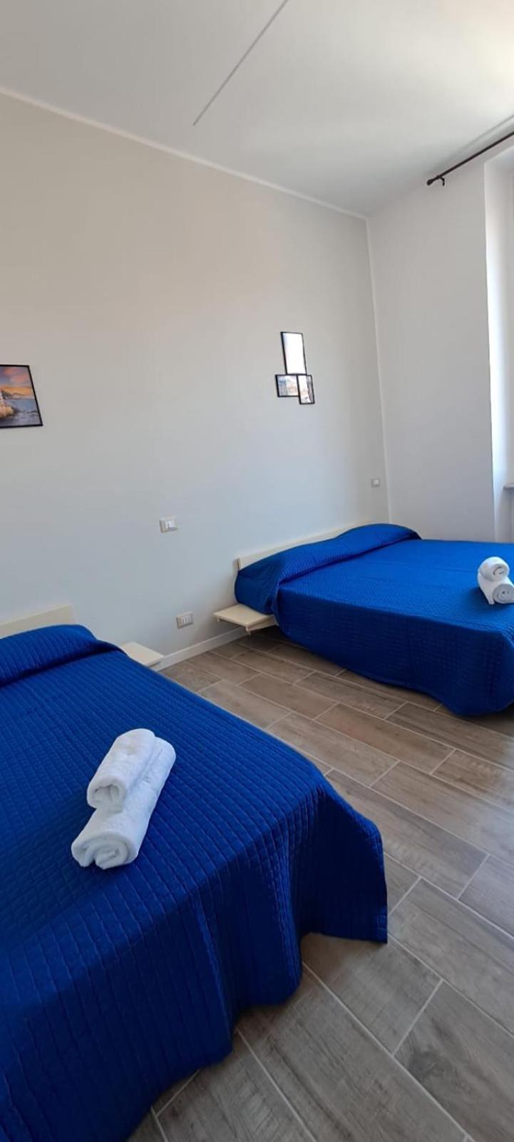 Il Porto Ξενοδοχείο Γένοβα Εξωτερικό φωτογραφία